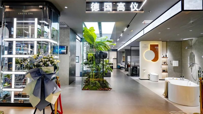 酒店浴缸加盟代理：揭秘加盟条件与市场趋势
